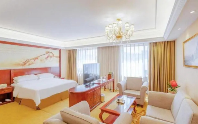 Vienna Hotel (Zhongshan Ancient Town Center)