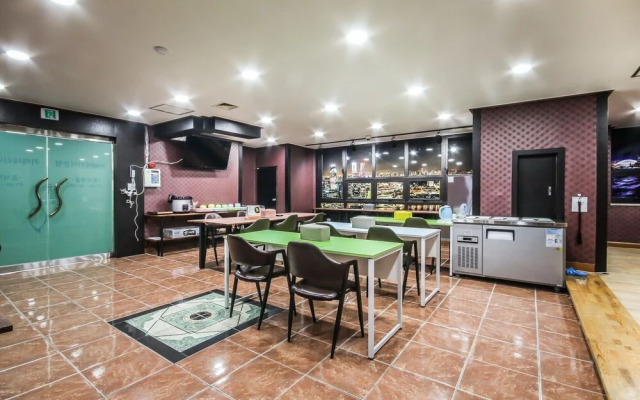 Gwangju Hanam M Business Hotel