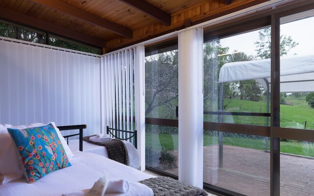 Jacaranda Cottages