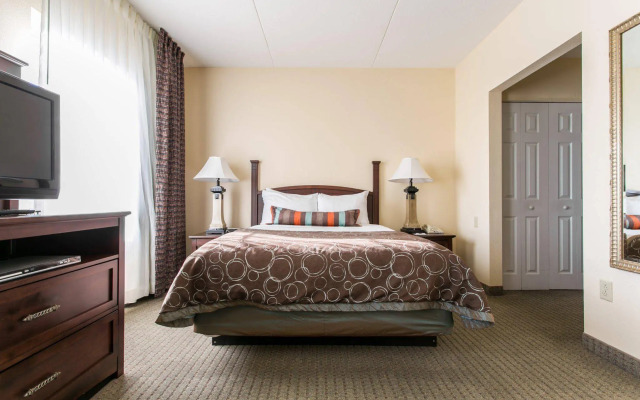 Staybridge Suites Chattanooga at Hamilton Place by IHG