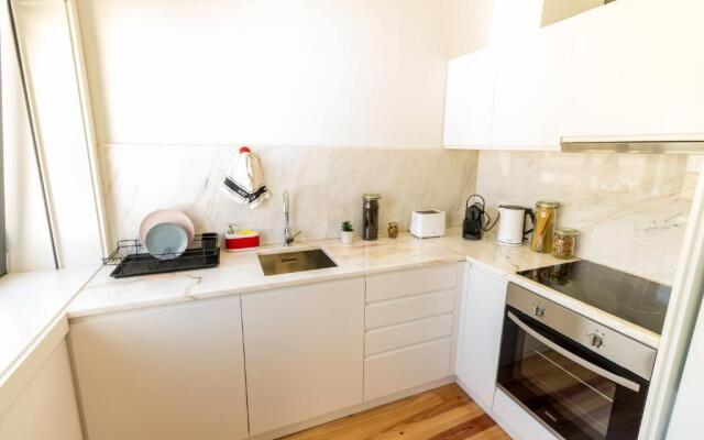 Guest H4U - Porto Batalha City Center