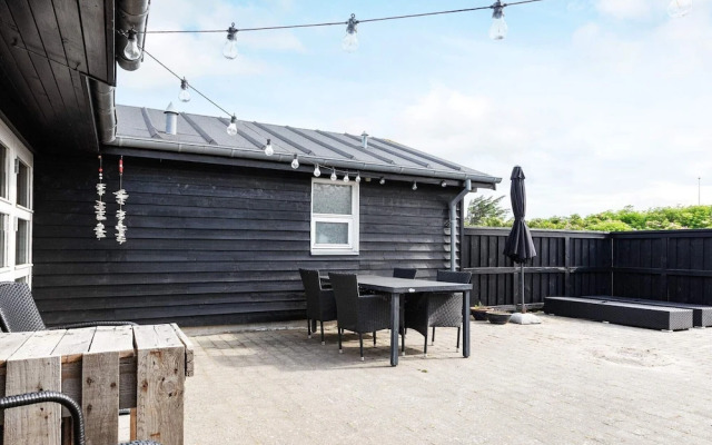 6 Person Holiday Home in Lokken-by Traum