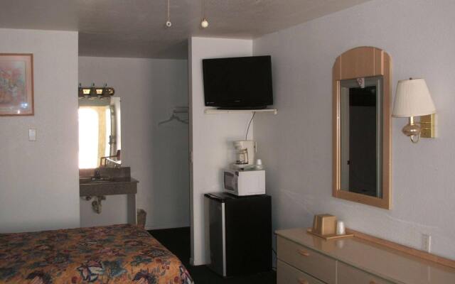 Camlot Inn