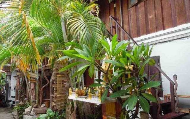 Sisombath Guesthouse