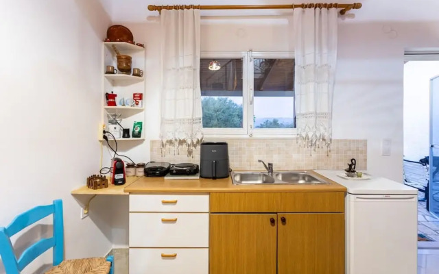 Petalidi Sunny Home One