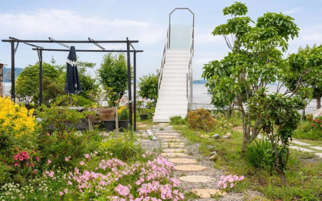 Yeosu Everyday Small Changes Pension