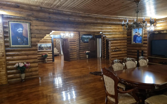 Villa Benoy Travel