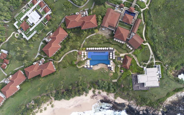 Anantara Peace Haven Tangalle Resort