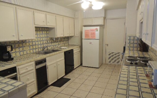 Sherman House - Two Bedroom Home