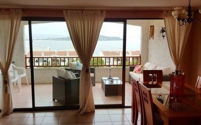 Departamento frente al mar, 2 dormitorios. Puerto velero