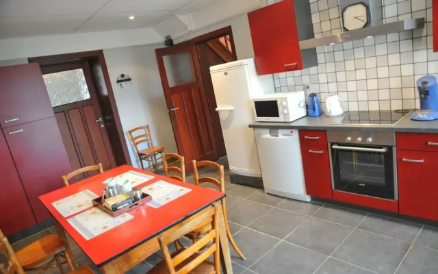 Stone Lodge