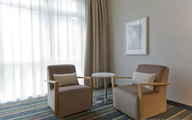Park Inn By Radisson Dusseldorf-Kaarst