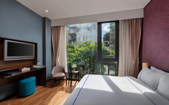 Eliana Signature Hanoi Hotel