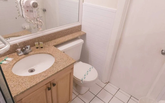 778 Studio Apartment Hollywood
