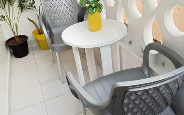 Lux Suites Vee Studio Apartments Bamburi