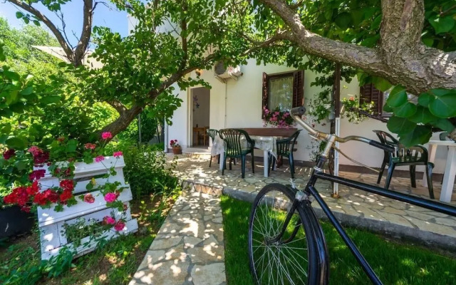 San - Comfortable and Great Location - A3