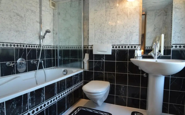 Villa in Middelkerke Near the Beach