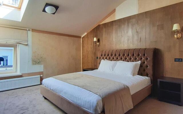 Shato Luxe Hotel