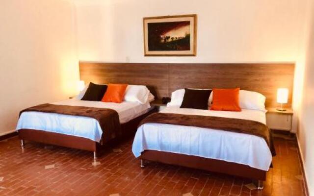 Hotel Giron Campestre