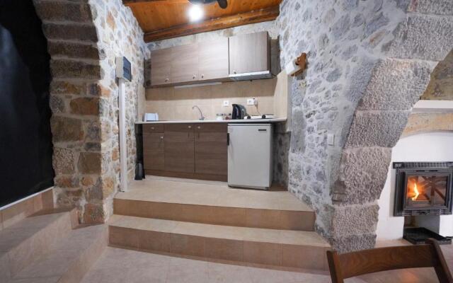 Unwind and Relax at the Vilaeti 1871 Retreat