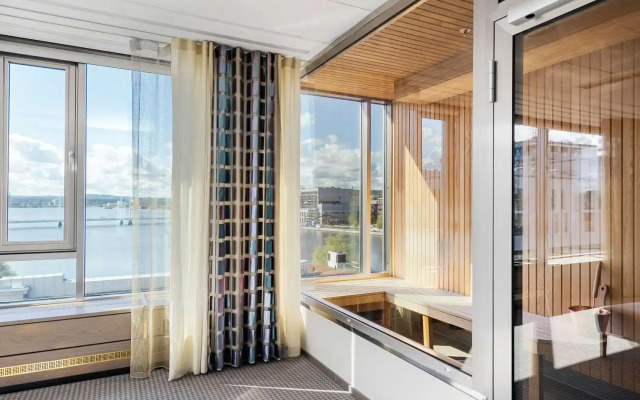 Best Western Plus John Bauer Hotel