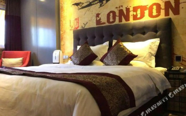 Jinghe Fashion Hotel