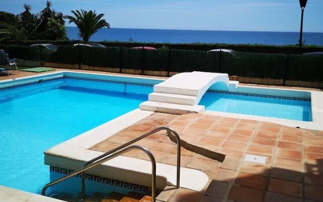 Fantastic First Line Penthouse