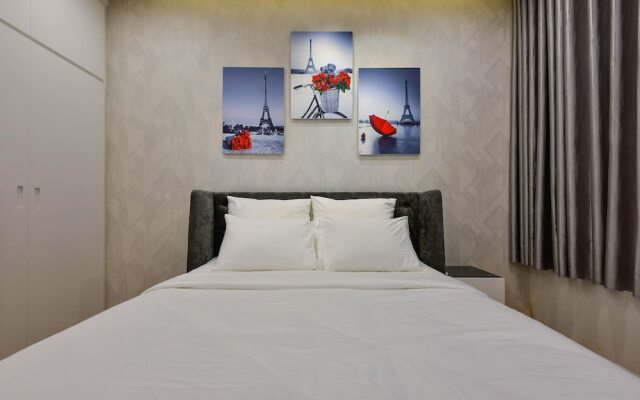 Gold View Apartment Floor 18