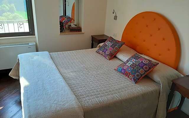 La Tana Dei Leoni B&B