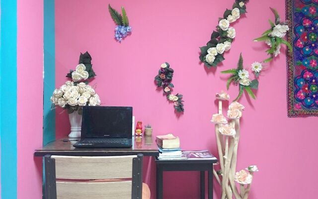 Your Hostel at Chiang Mai - Adults Only