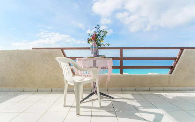 Yiannis Ηotel