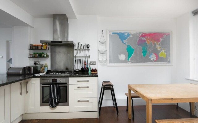 Shoreditch 3 Bedroom Flat/apartment