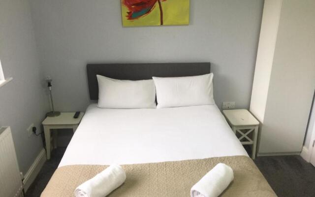 Manor House London