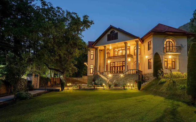 The Manor