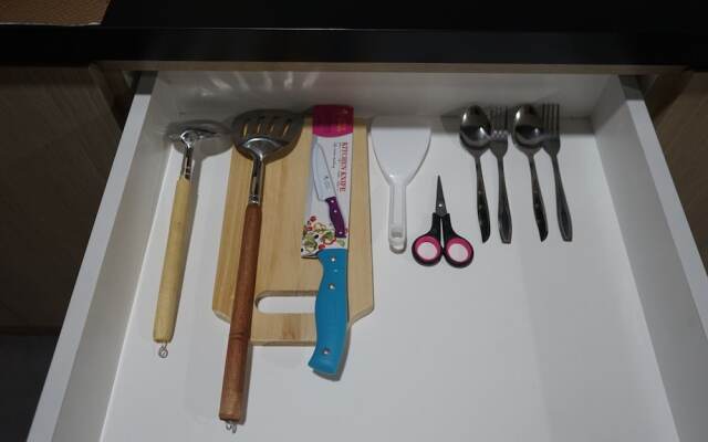 Comfy And Minimalist Studio At Bintaro Icon Apartment