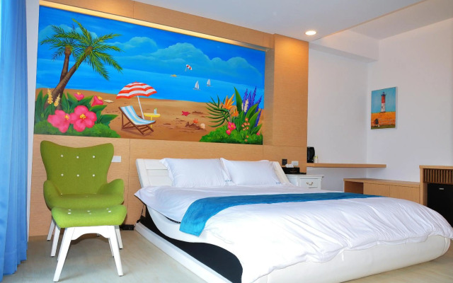 Qian Qian Riverside B&B