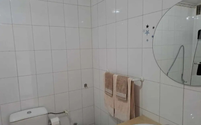 Remarkable 1 Bedroom Apartment Costa da Caparica