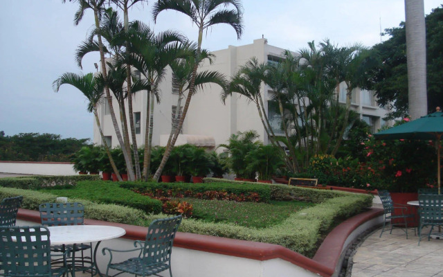 Plaza Hotel and Suites