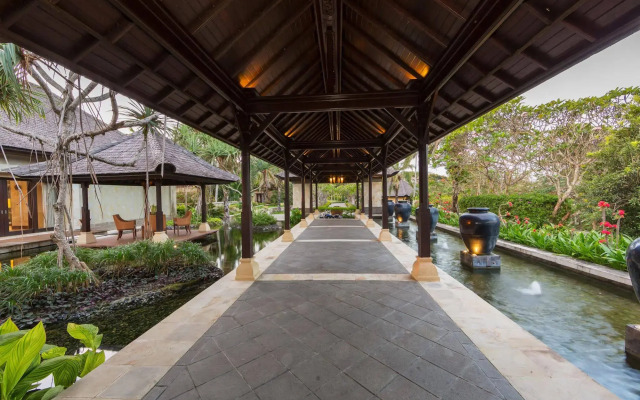 Nirwana Villa Estate