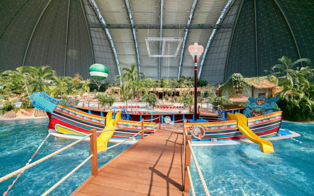 Tropical Islands