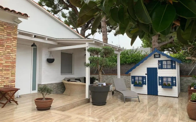 Lovely house near the beach