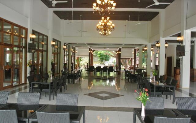 PhuBaChiang Golf & Resort Pakse