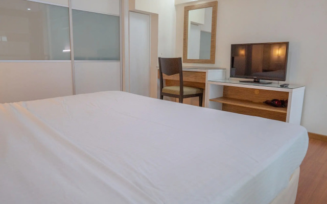The CEO Executive Suites