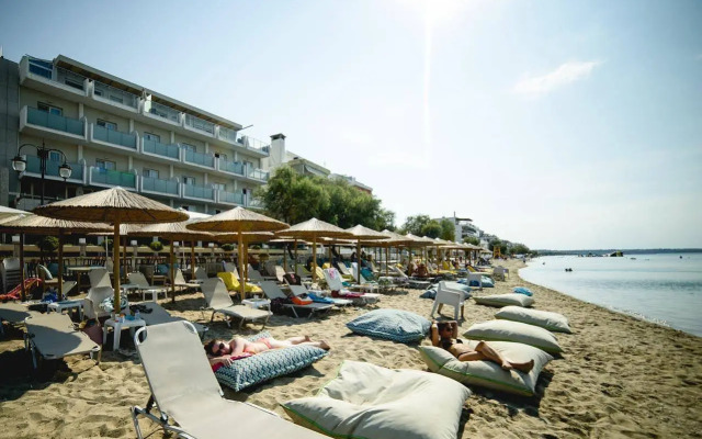 Golden Star City Resort