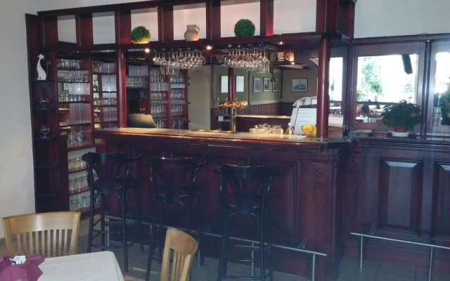 Hotel Rozvoj