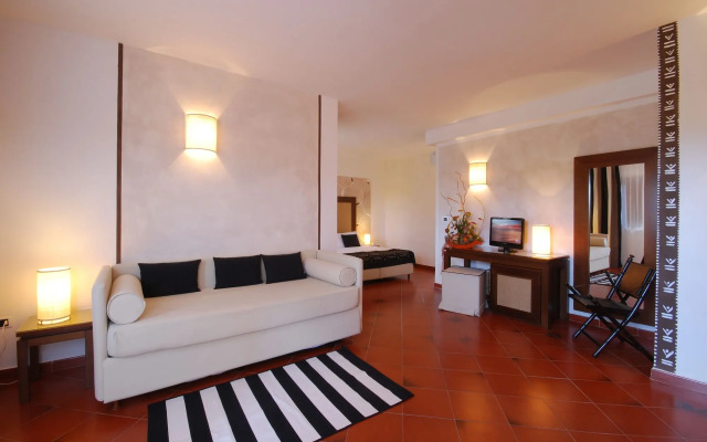 Cala Rosa Club Hotel