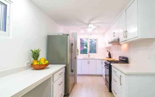 Sunny Vacation Villa 26