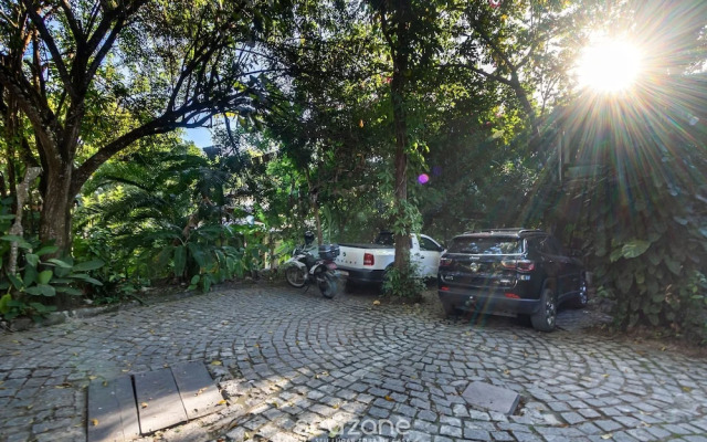 House w/ 3 Suites 400m From Mucuge Beach Mcg0006