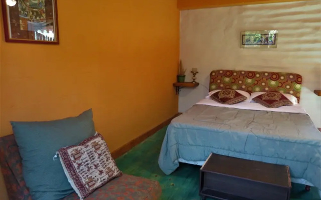 Eco Veggie Hostel Balaramapuri