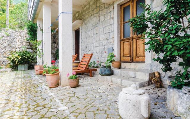 Apartments in Rustic House